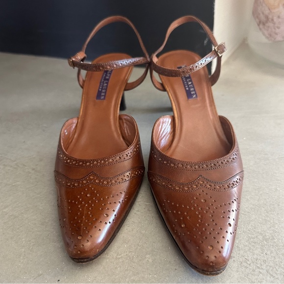 Gorgeous Wingtip Ralph Lauren Purple Label Heels - Picture 3 of 13